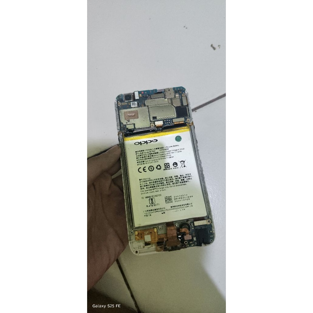 OPPO F1S ( minus baca deskrips)