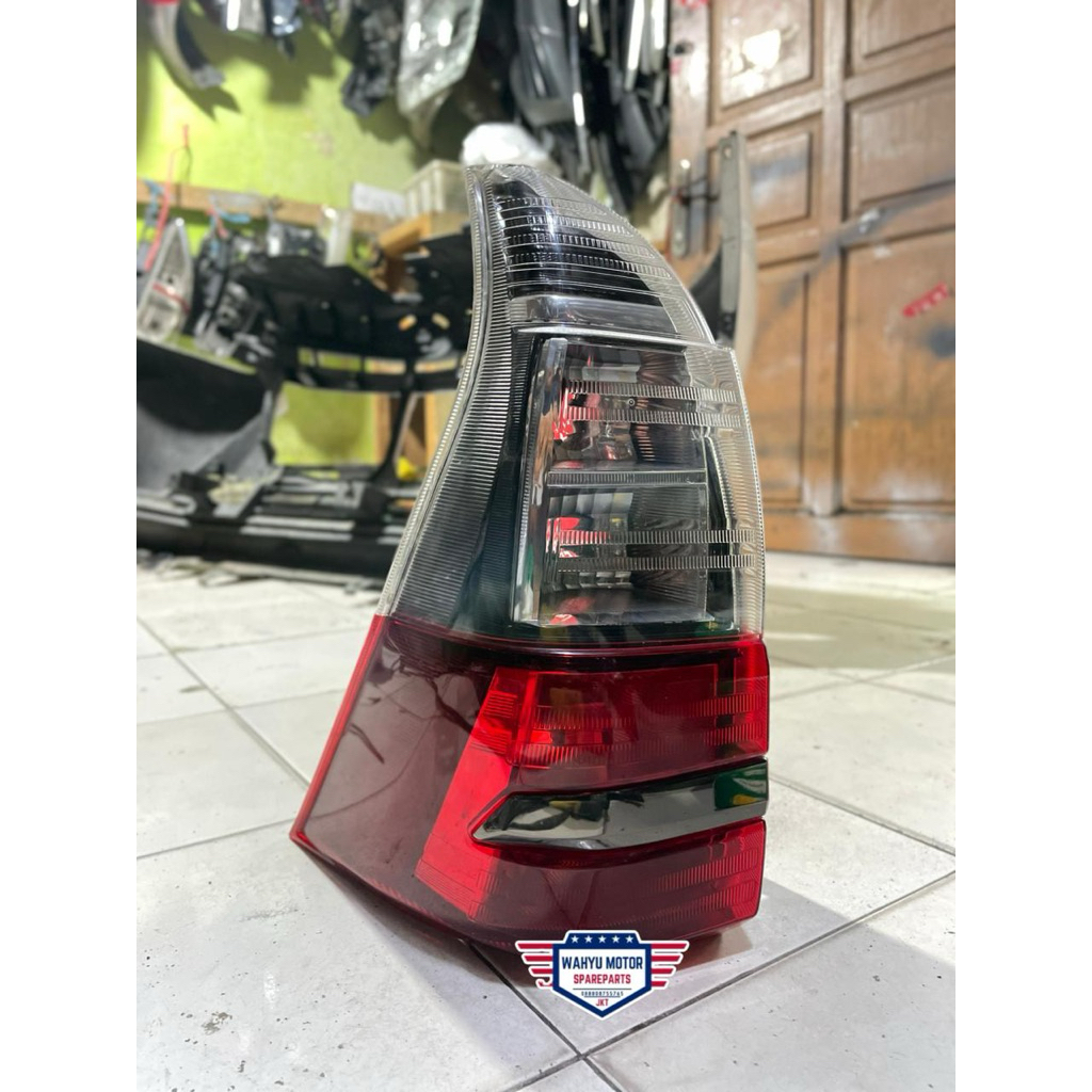 Stoplamp Lampu Belakang Avanza 2018-2021