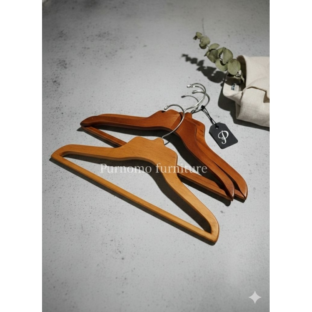 Hanger Kayu/Gantungan baju kayu di lemari/Gantungan Estetik/Awet/Gantungan Baju Hotel