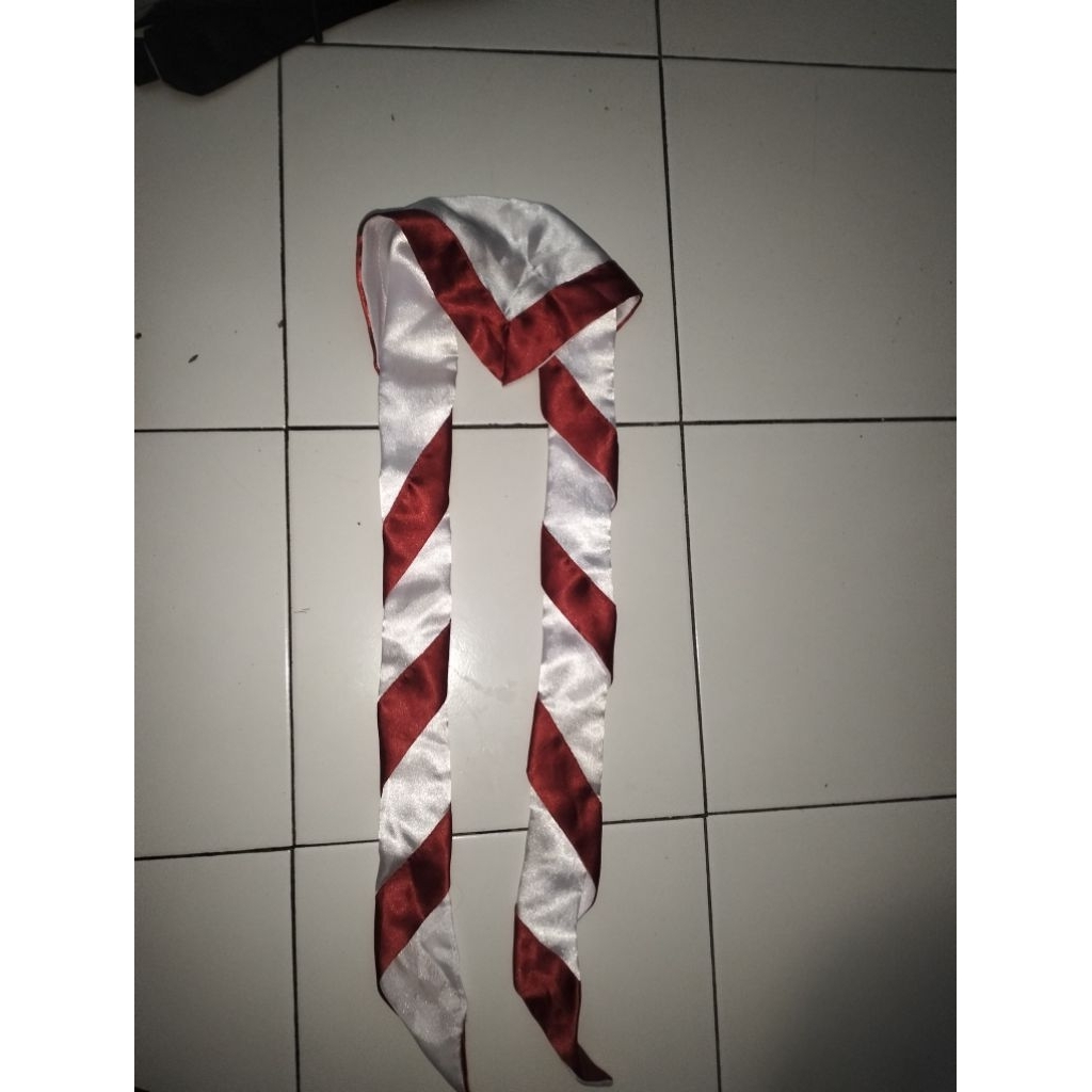 preloved hasduk pramuka/kacu pramuka bahan satin licin