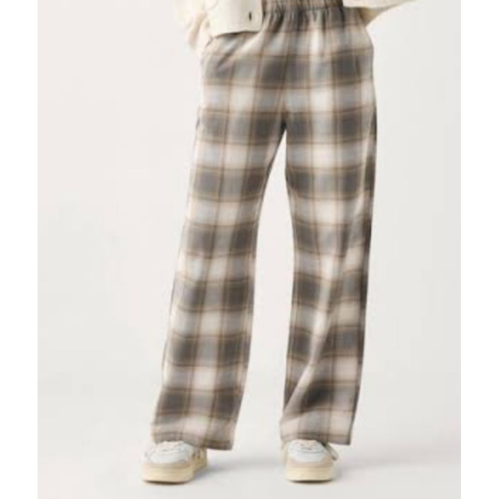 Celana Flanel Kotak UNIQLO - Preloved Original