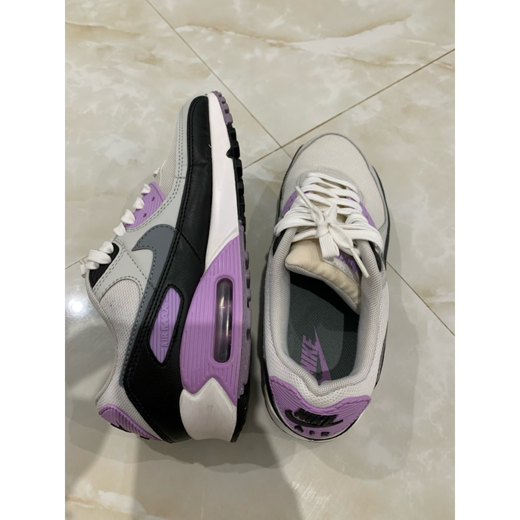 preloved sepatu Nike