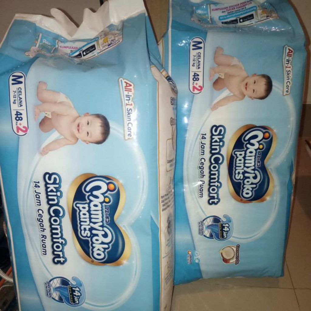 MamyPoko Skin Comfort ukuran M isi 50 2 Ball