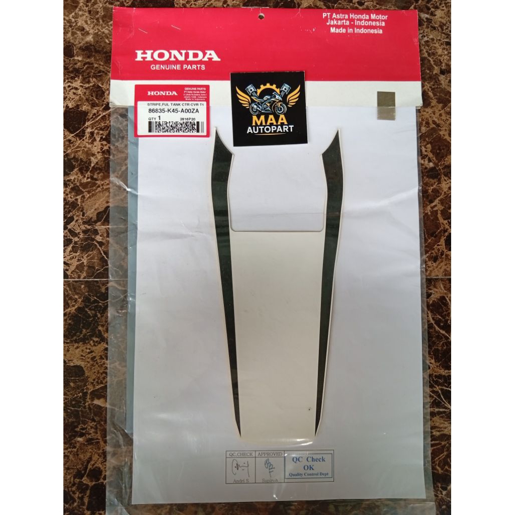Stripe Fuel Tank Center Cover Stiker Sticker Tangki Bagian Tengah CBR150R CBR 150R K45R 2021 Racing 