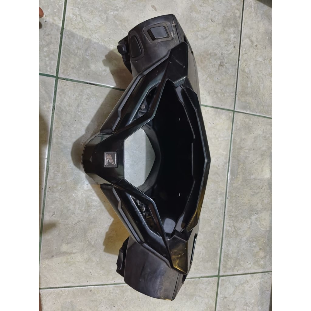 batok vario 125/150 LED OLD