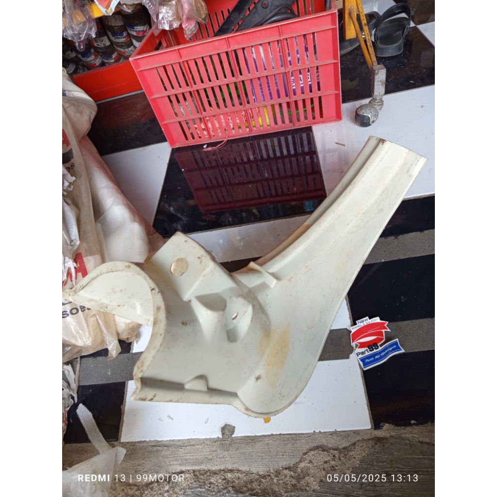 sayap legsild tengah yamaha v80 v 80 robot DMI