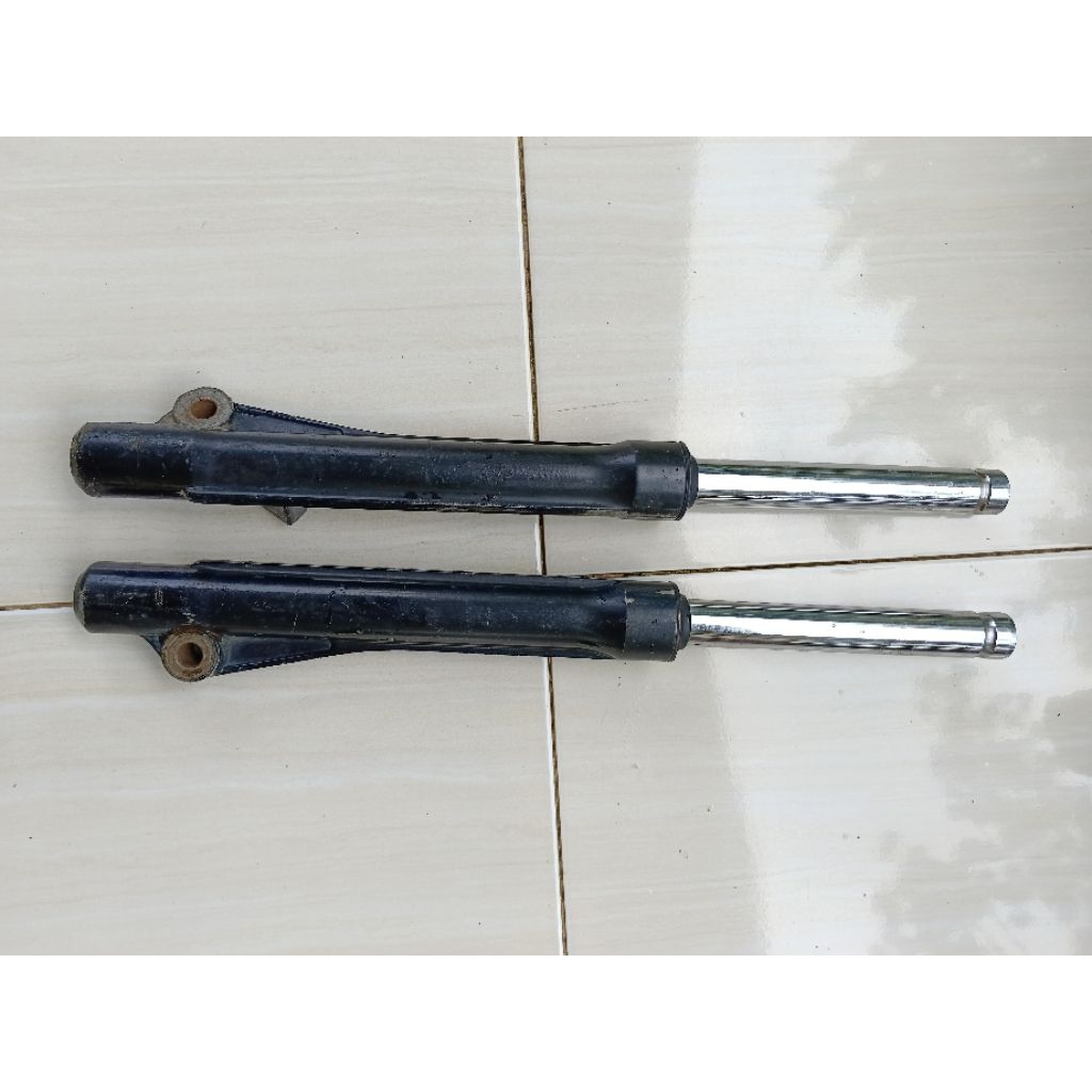 SHOCK ASTREA GRAND DEPAN SECOND