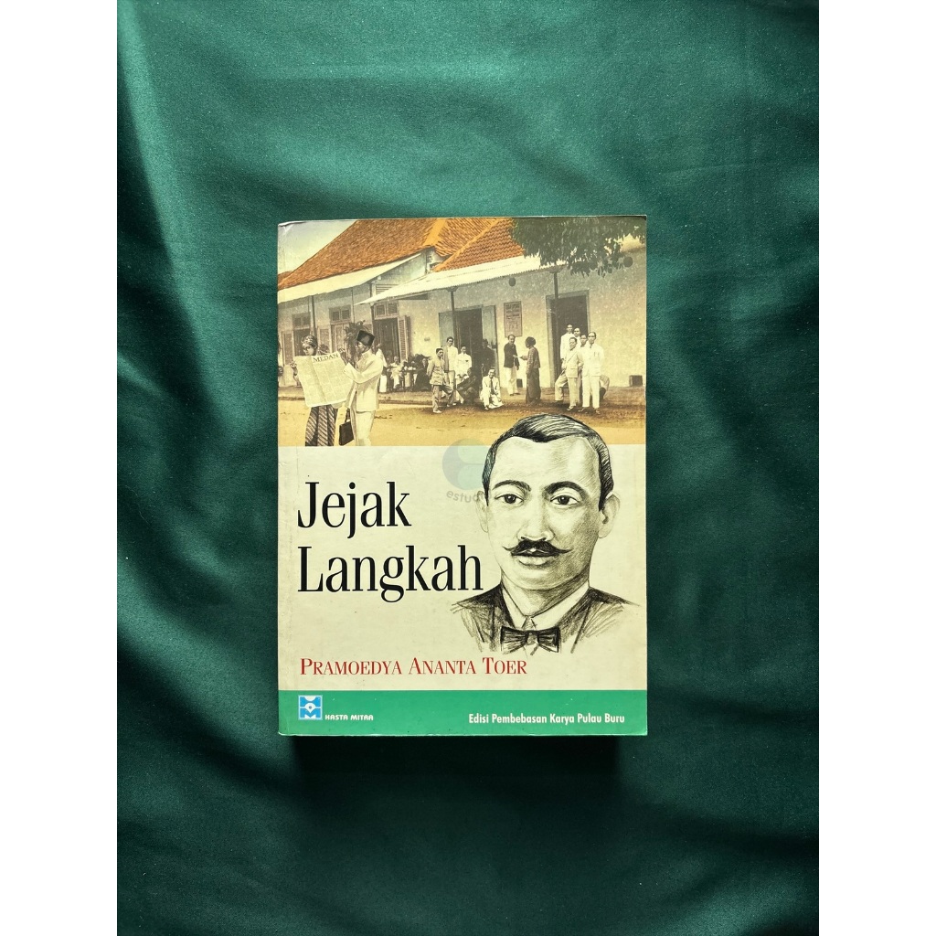 PRELOVED - Novel/Buku Jejak Langkah - Pramoedya Ananta Toer