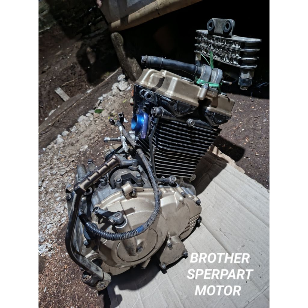 MESIN SATRIA FU 150 KARBU TINGGAL NAIK RANGKA, ORIGINAL COPOTAN MOTOR SECOND