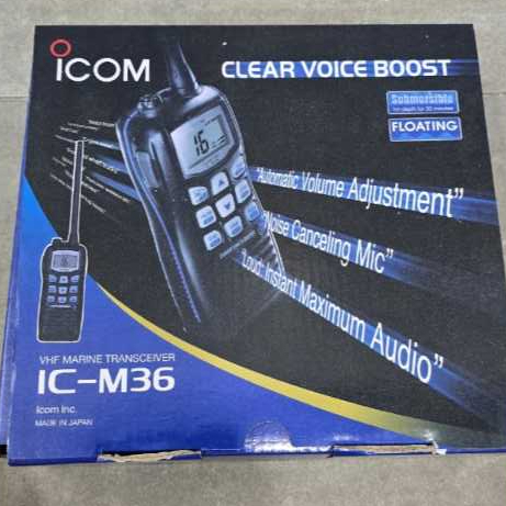 ICOM Clear Voice Booster M36 - HT VHF MARINE TRANSCEIVER
