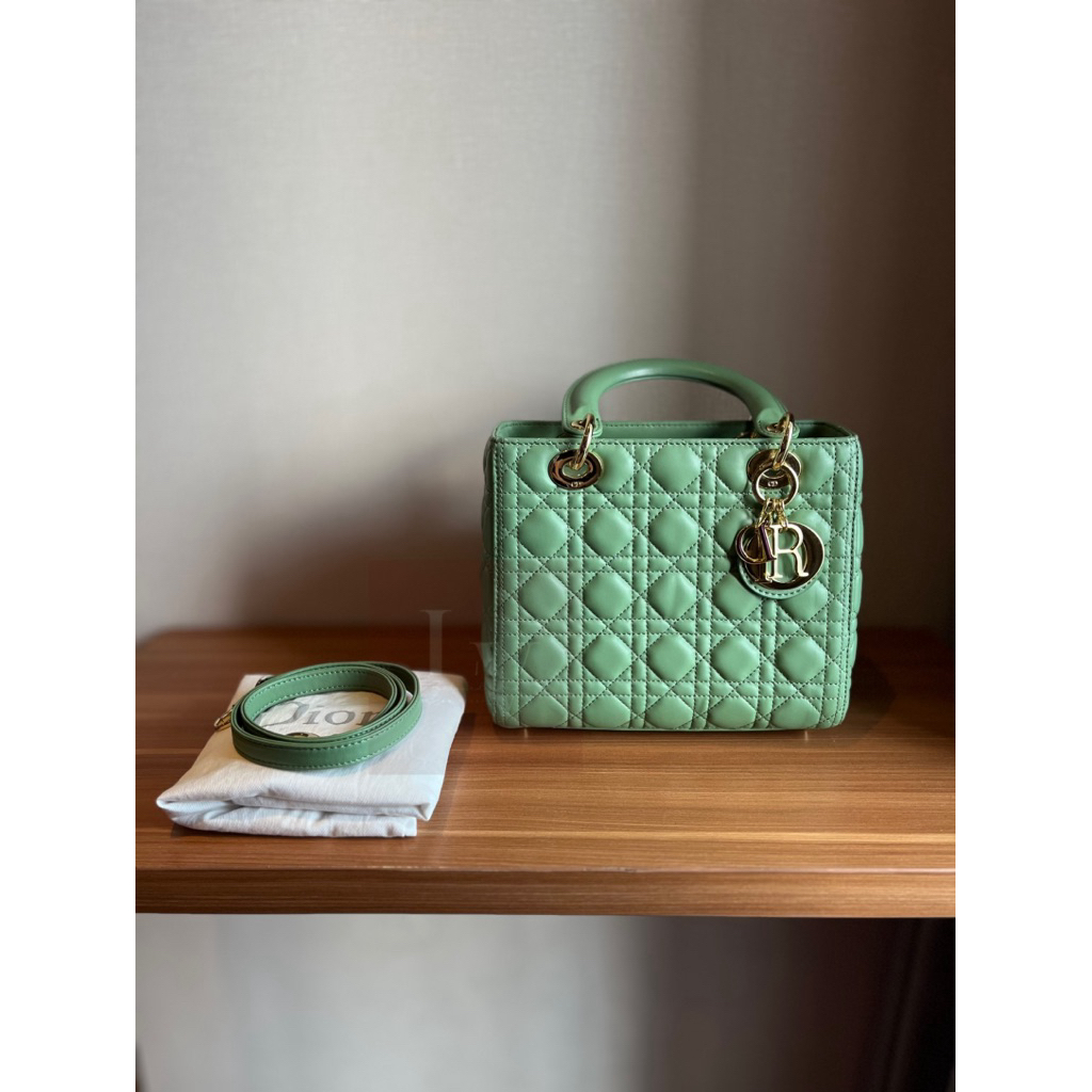Preloved Mirr0r Tas Wanita Lady Dior Size Medium