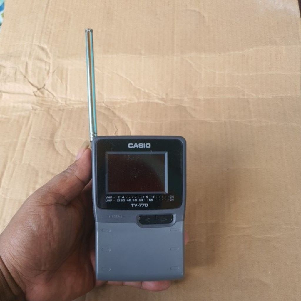 TV PORTABLE MINI CASIO VINTAGE