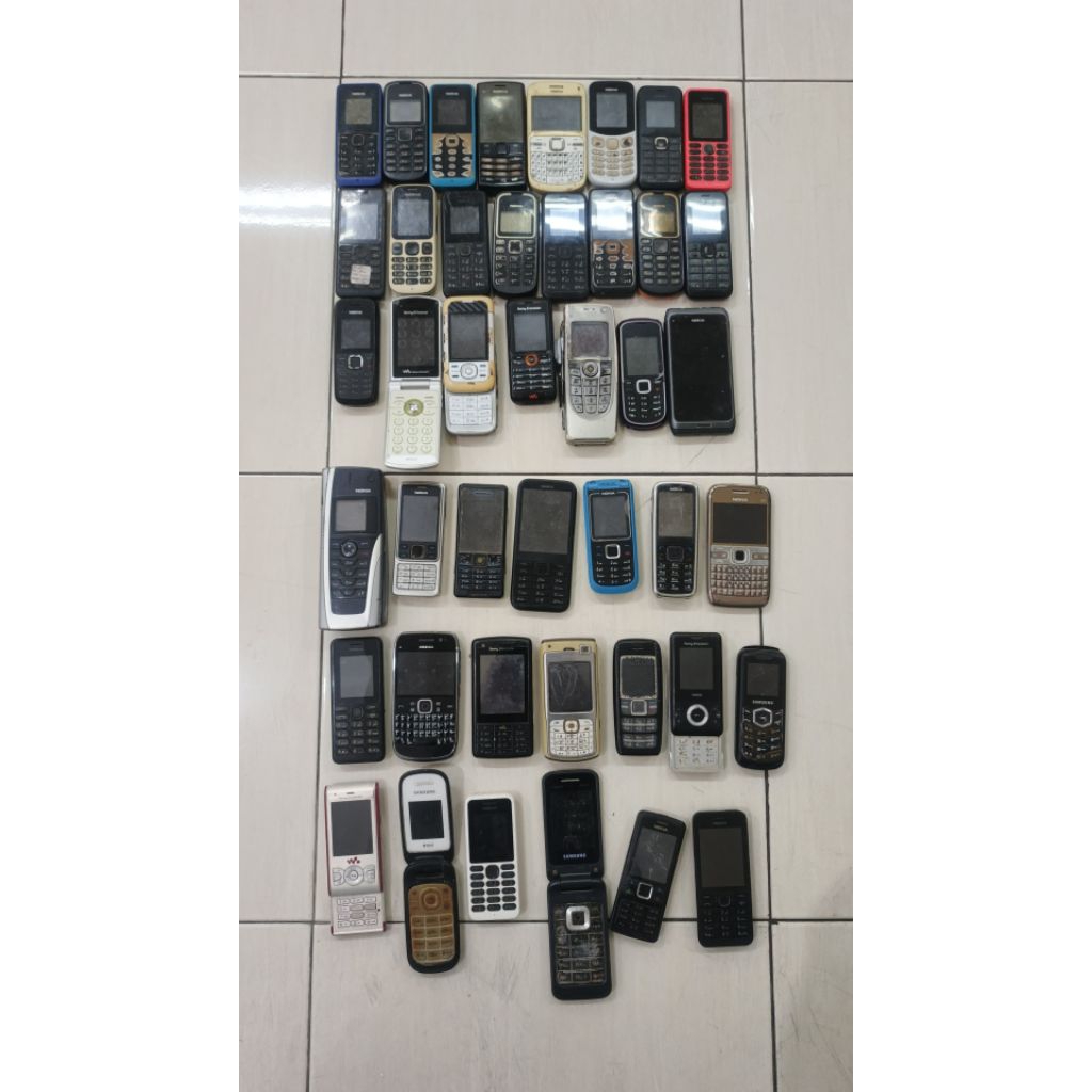 Borongan hp jadul