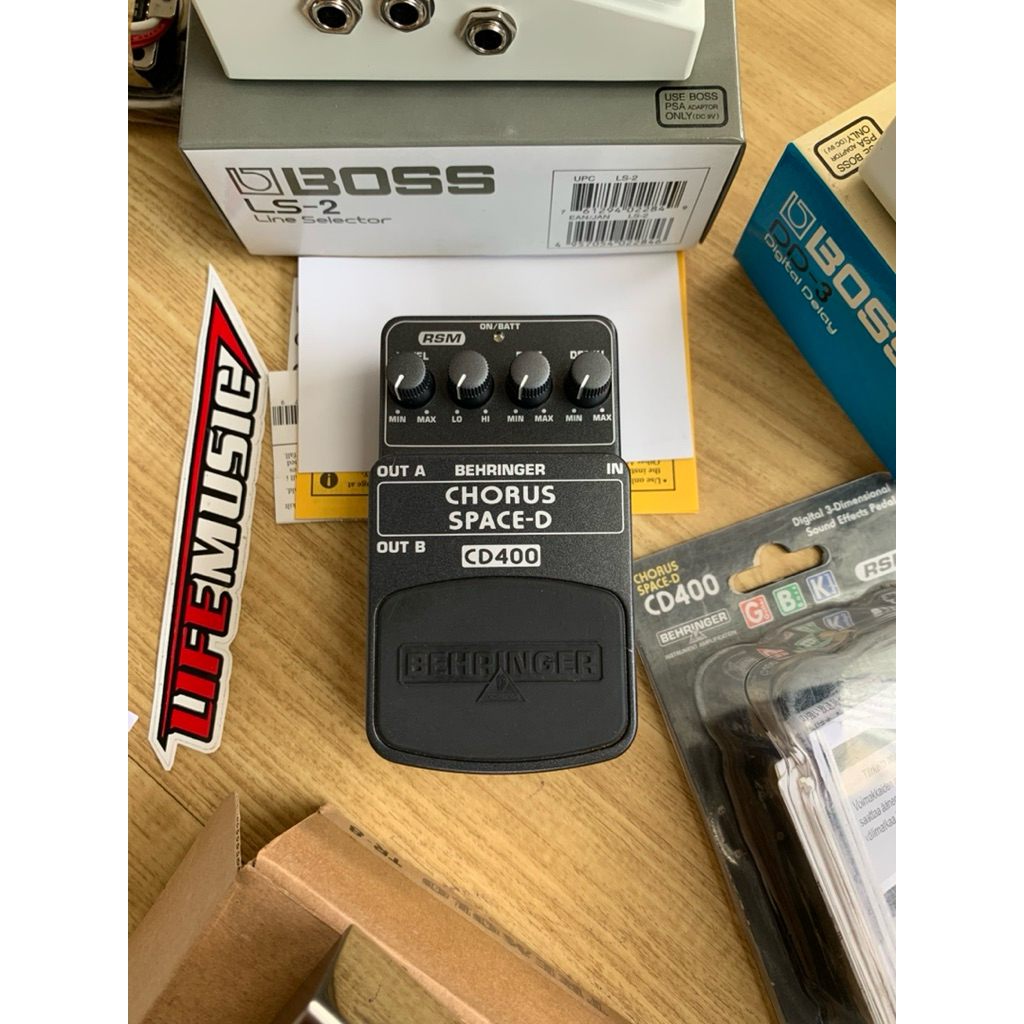 Behringer Chorus Space-D CD400 efek gitar bass dll