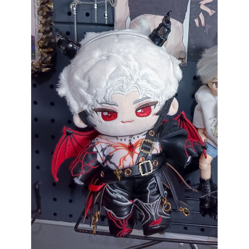 Sylus cotton doll 20cm set baju naga