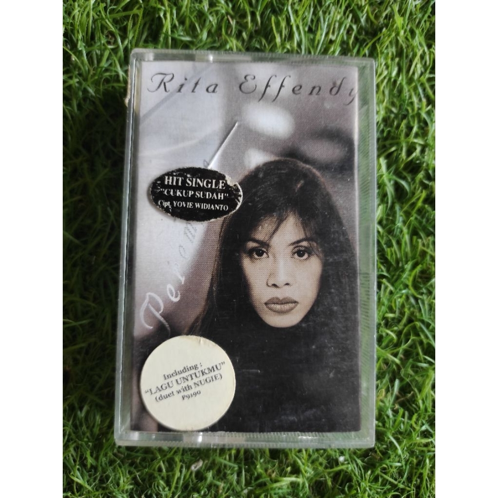 kaset pita RITA EFFENDY "perempuan"