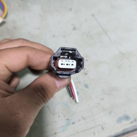 SOKET SENSOR CKP NISSAN XTRAIL LIVINA SERENA