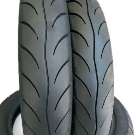 sepasang ban matic tubles depan belakang Maxis diamond ring 14