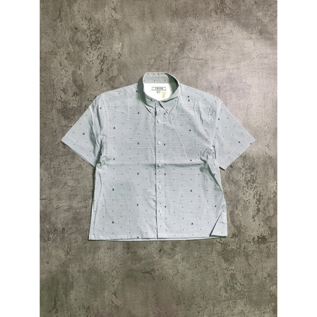 boxy shirt (2721), size S fit M (59cm x 52cm)