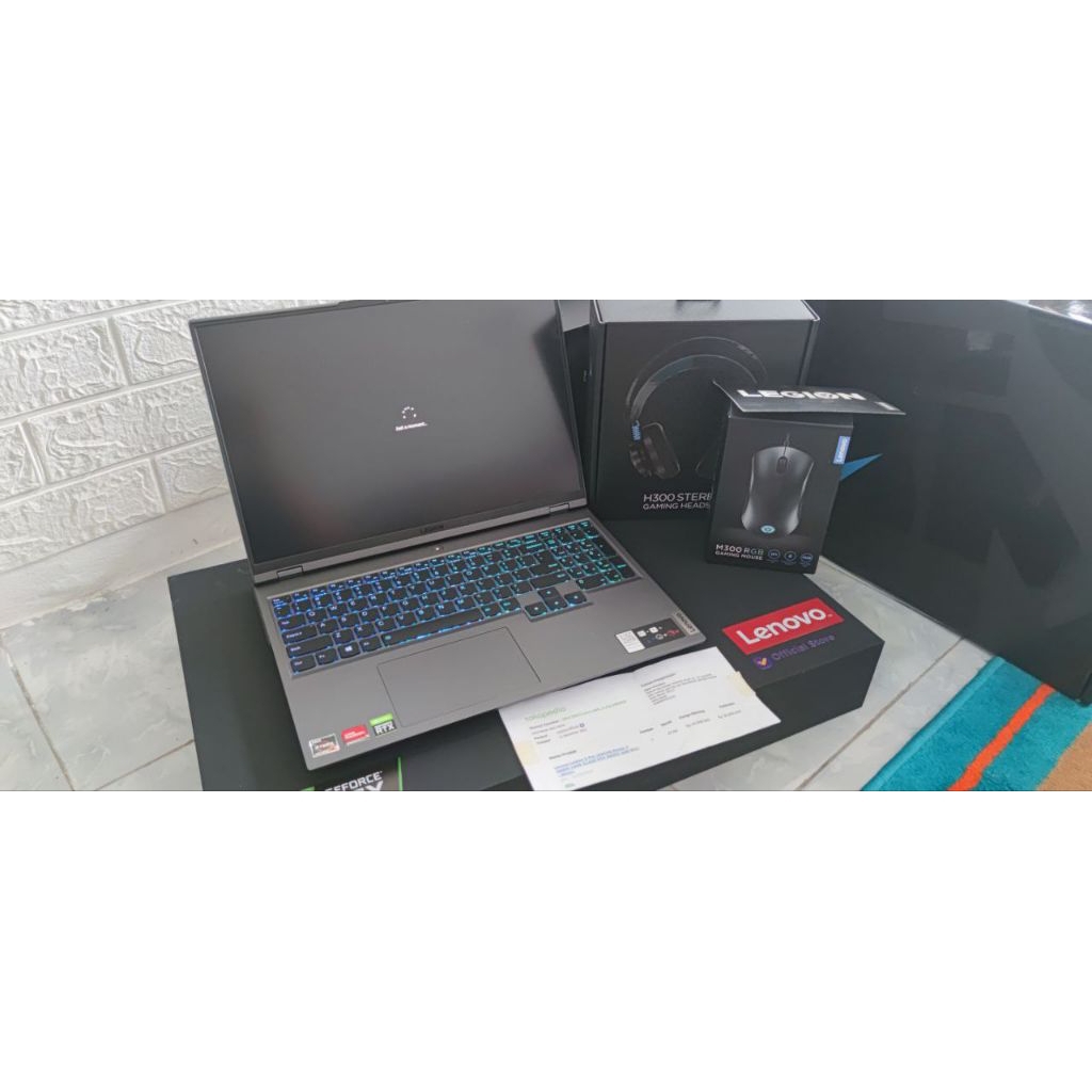 Lenovo Legion 5 Pro 16ACH6 Ryzen 7 5800H 32GB 512GB RTX 3050Ti W11 - Win11 second like new