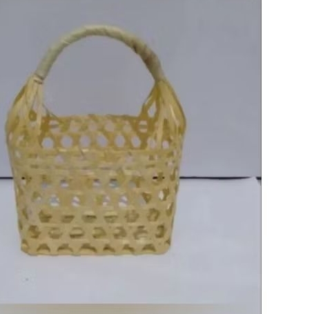 Keranjang Parsel Dari Anyaman Bambu