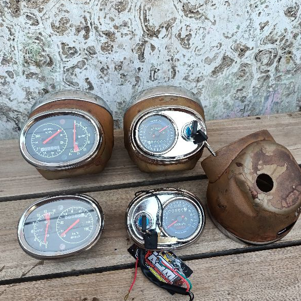 Batok twin press teyeng set speedometer/batok lampu twin press pnp cb