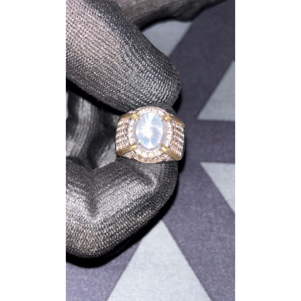 Natural blue star sapphire sri lanka ( Ceylon ) plus memo