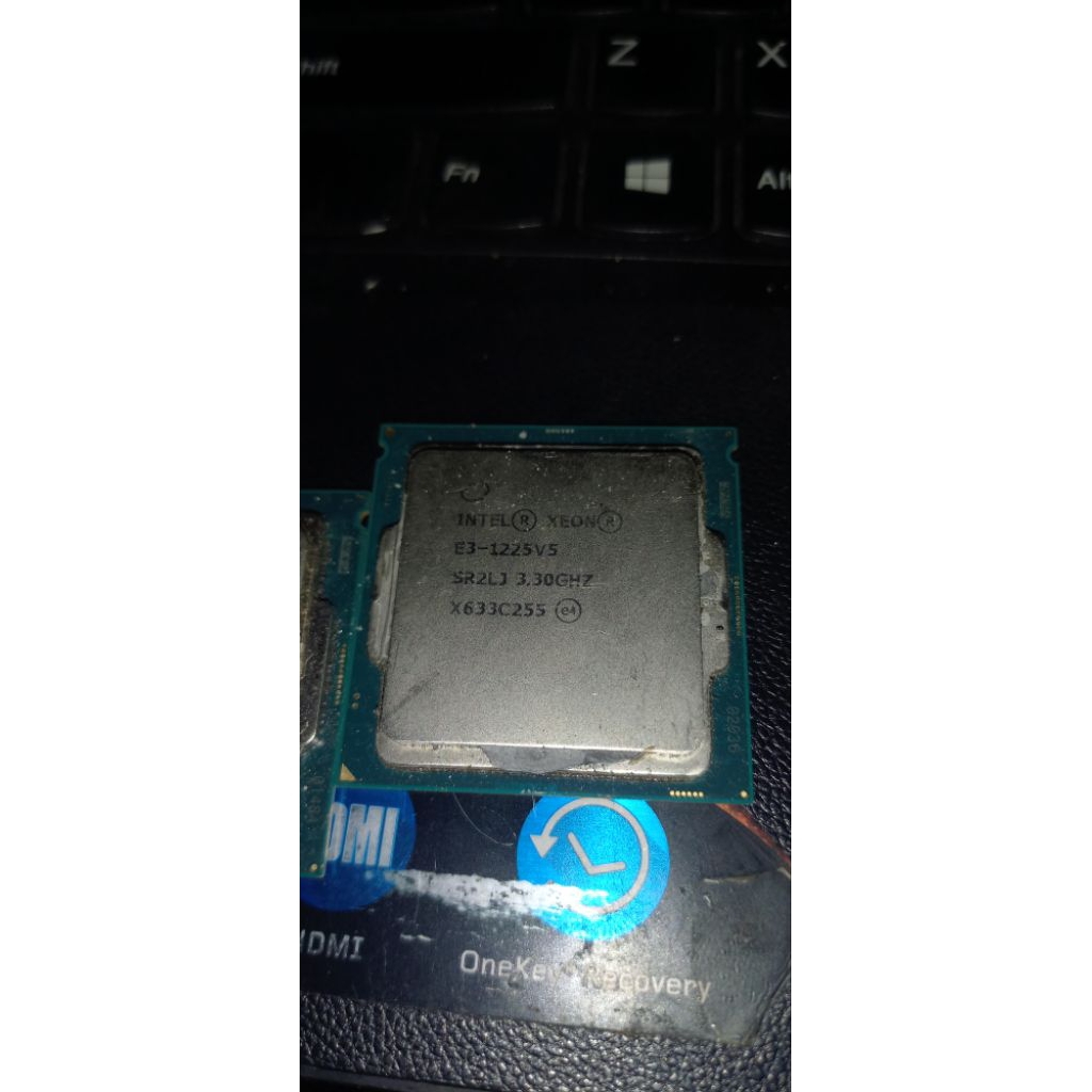 Prosesor intel xeon e3 1225v5
