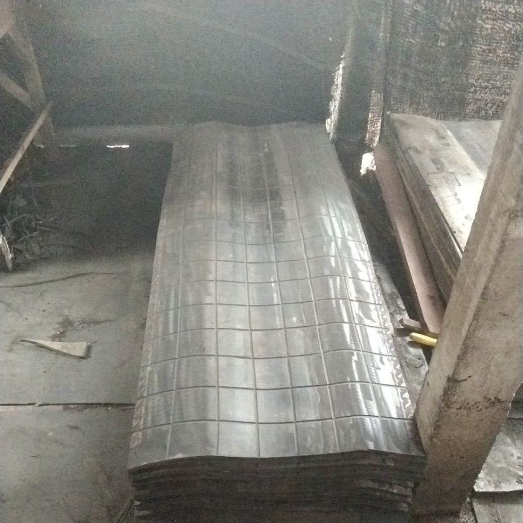 KARET SAPI | KARET GUDANG | KARET LEMEK | ALAS TRUK | KARET ALAS GUDANG