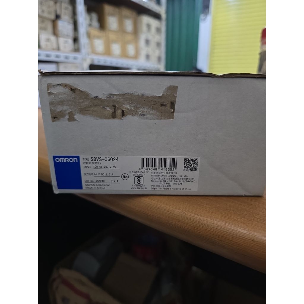 POWER SUPPLY OMRON S8VS-06024 ORIGINAL
