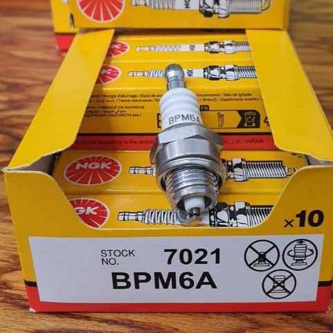Busi NGK BPM6A Original – Spark Plug Mesin Potong Rumput & Chainsaw
