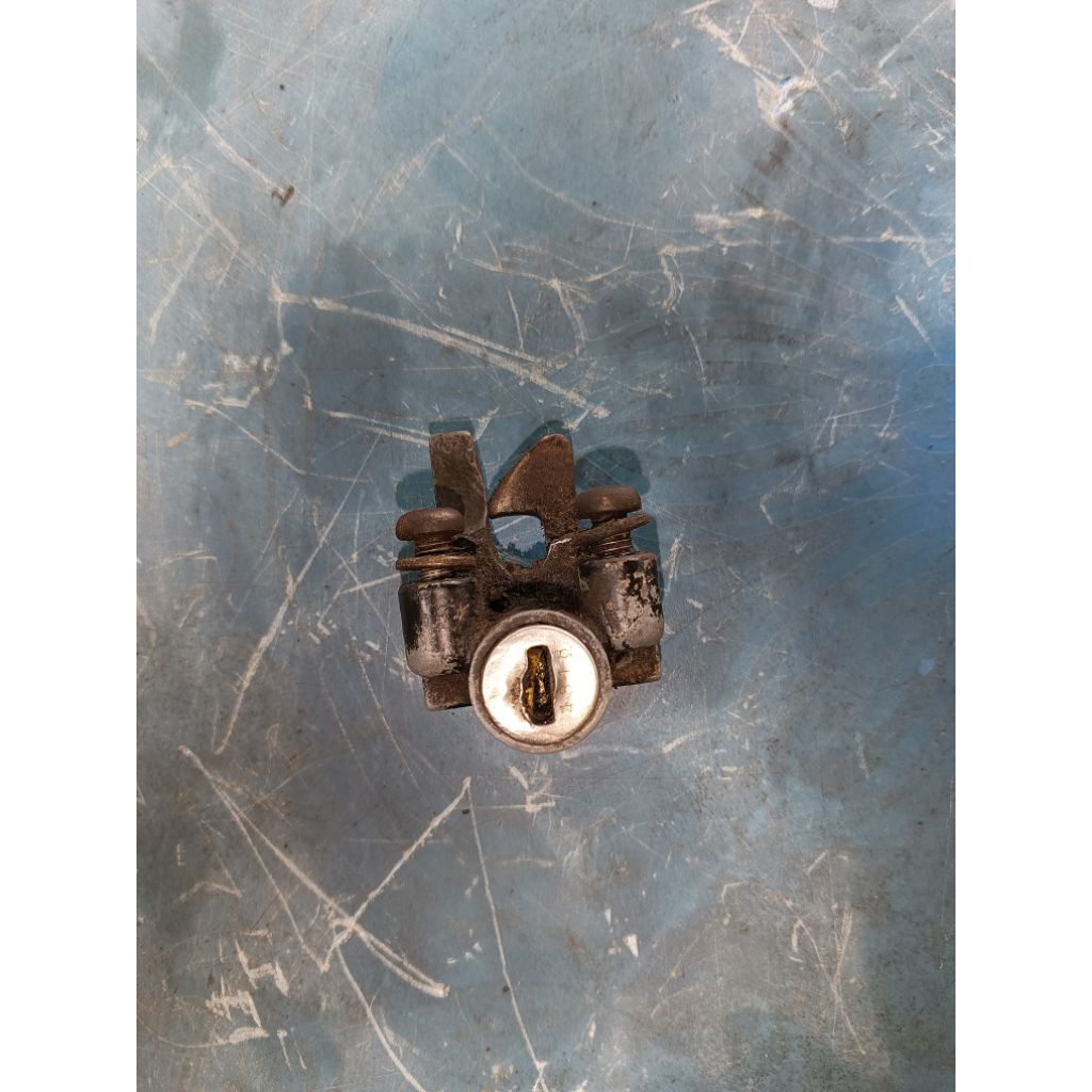 kancingan jok v80 original second