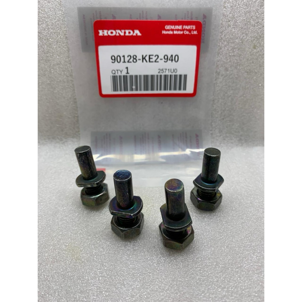 Baut Gear nap gear Belakang HONDA GLPRO-MEGAPRO-TIGER-GL100-CB100 90128-KE2-940 original AHM