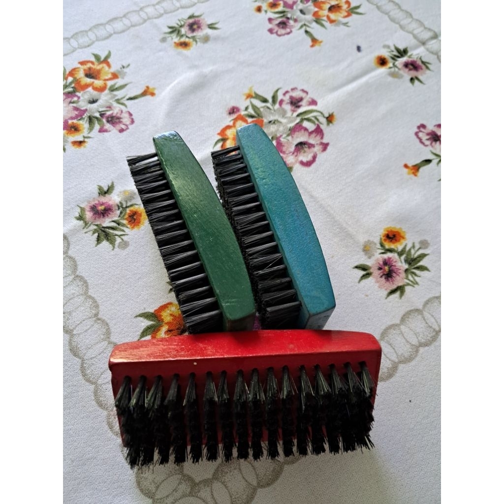 sikat sepatu / sikat kayu