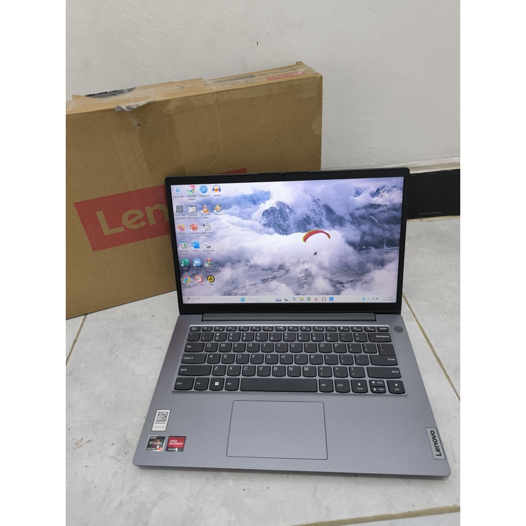 Lenovo V14 G4 AMD Ryzen 3 7320U RAM 8GB SSD 256GB