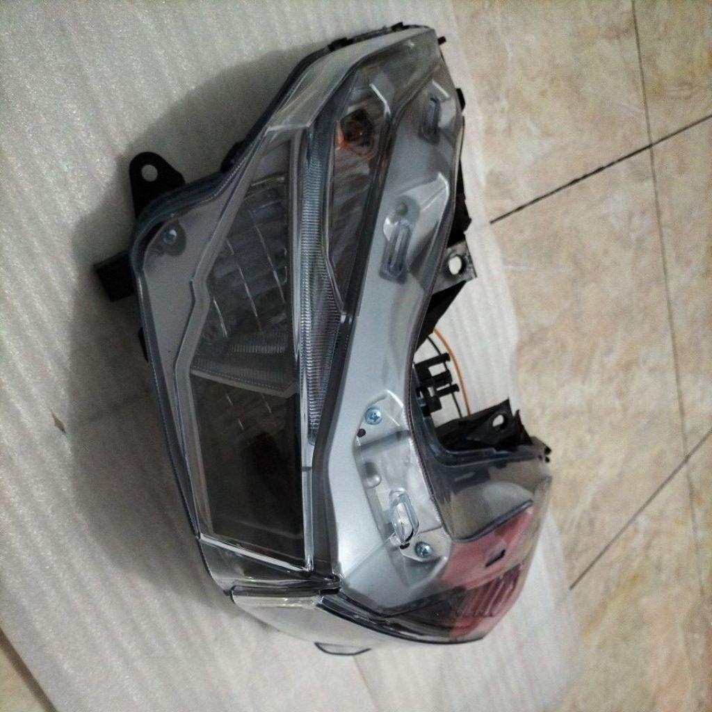 Headlamp Vario 150 LED (2017) Mirip Original