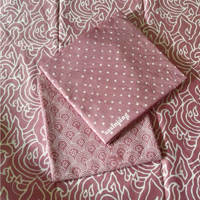Kain batik | Garutan | Batik dusty pink | Sarung batik