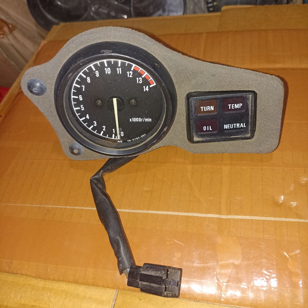 tachometer speedometer meter RPM Yamaha TZ tz Second Original