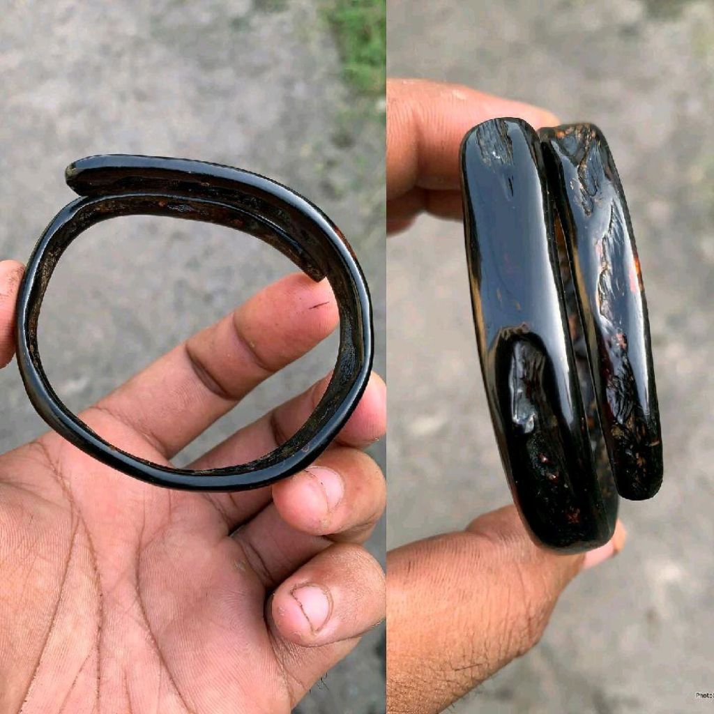 Gelang Akar Bahar Merah Bodi Hitam Polos Size Telunjuk Lentur Original / Akar Bahar Asli