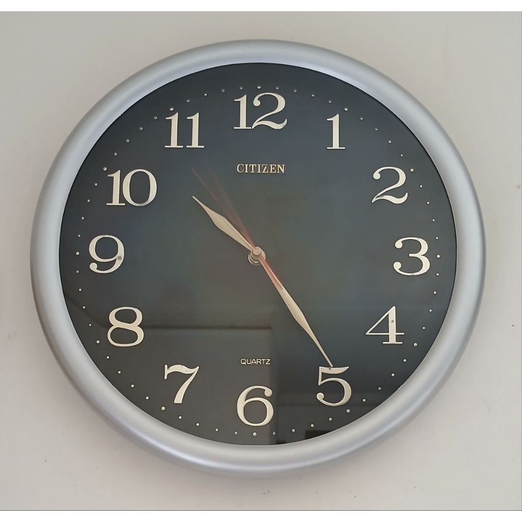 Jam dinding CITIZEN 35 CM vintage