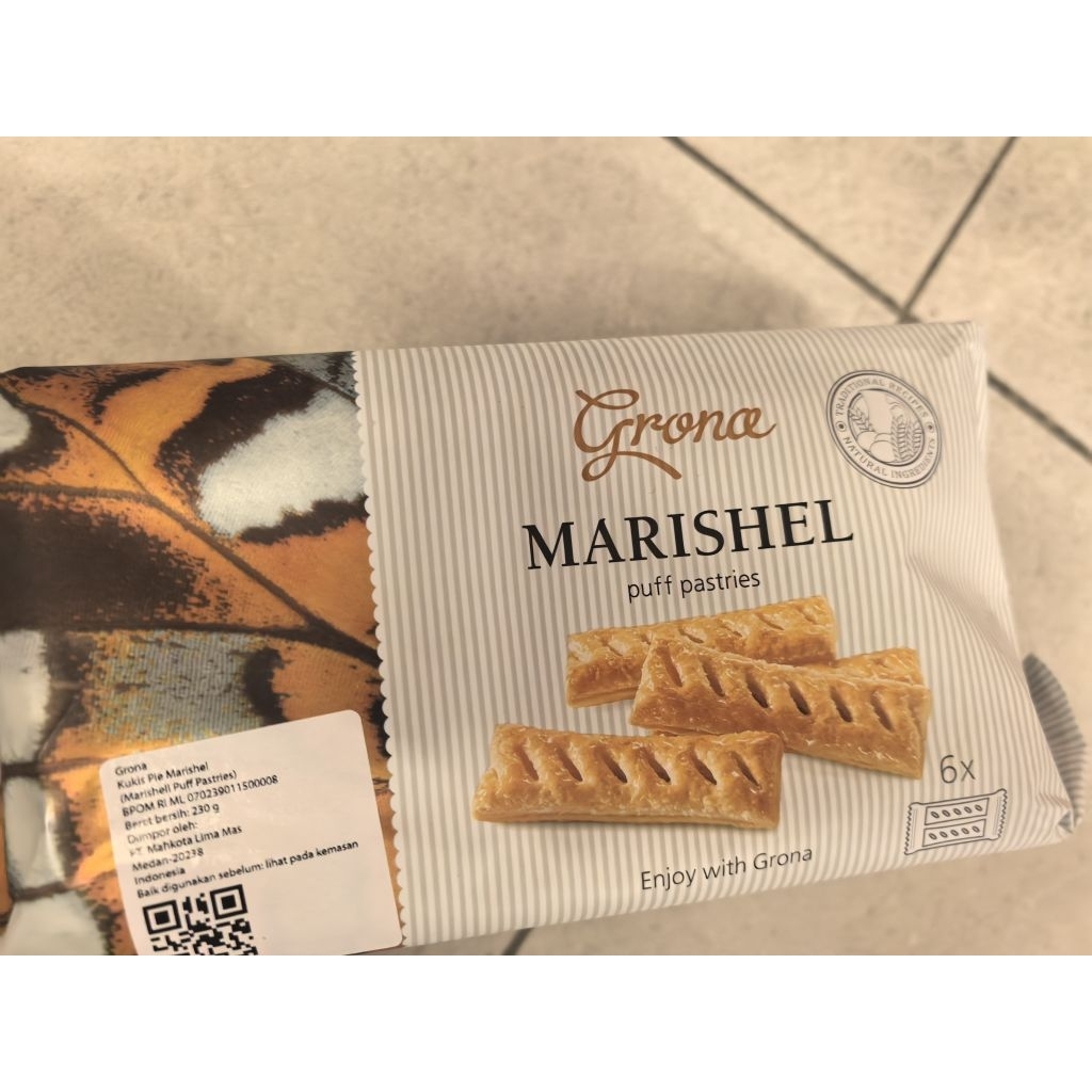 GRONA MARISHEL PUFF PASTRIES. COOKIES PIE. PASTRY