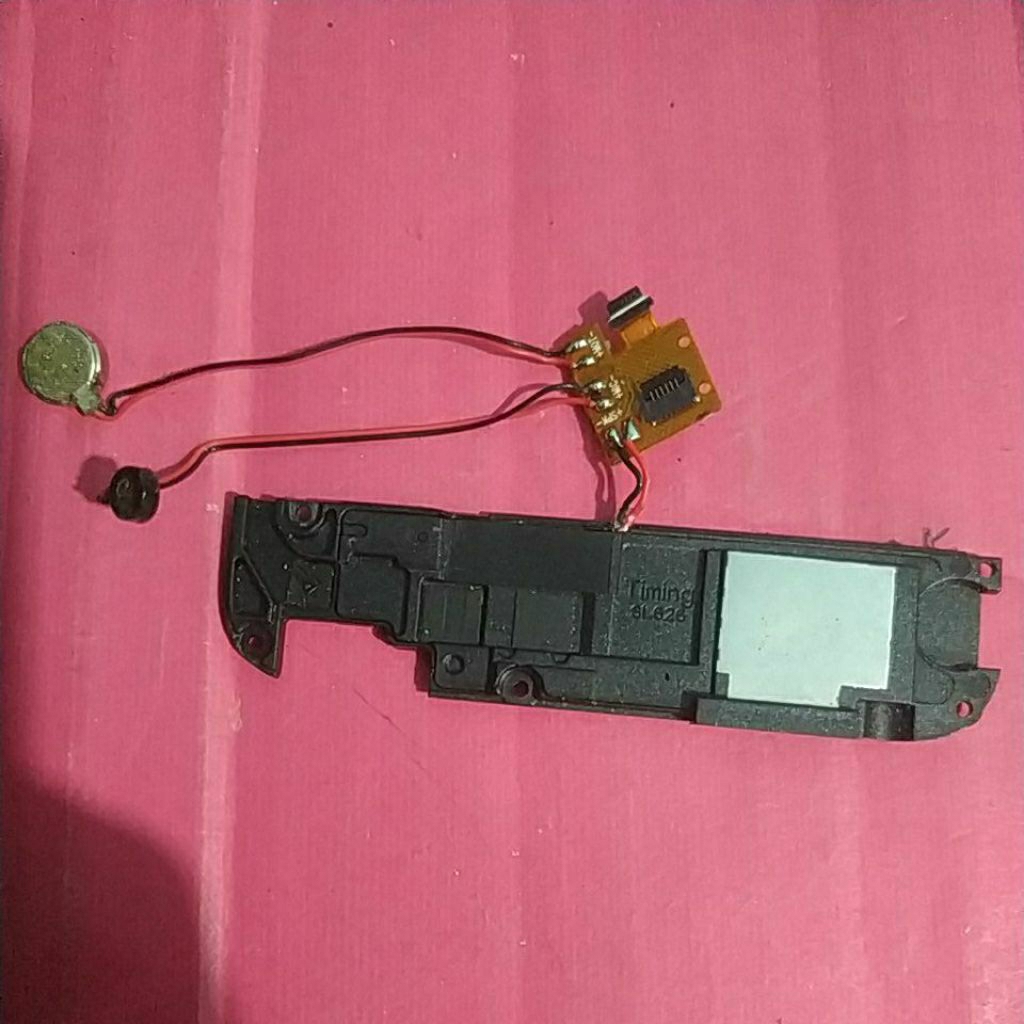 Buzzer set flexible lcd,getar,mic bekas Advan G3 pro