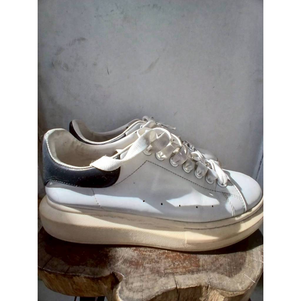 Sepatu Pria Alexander McQueen