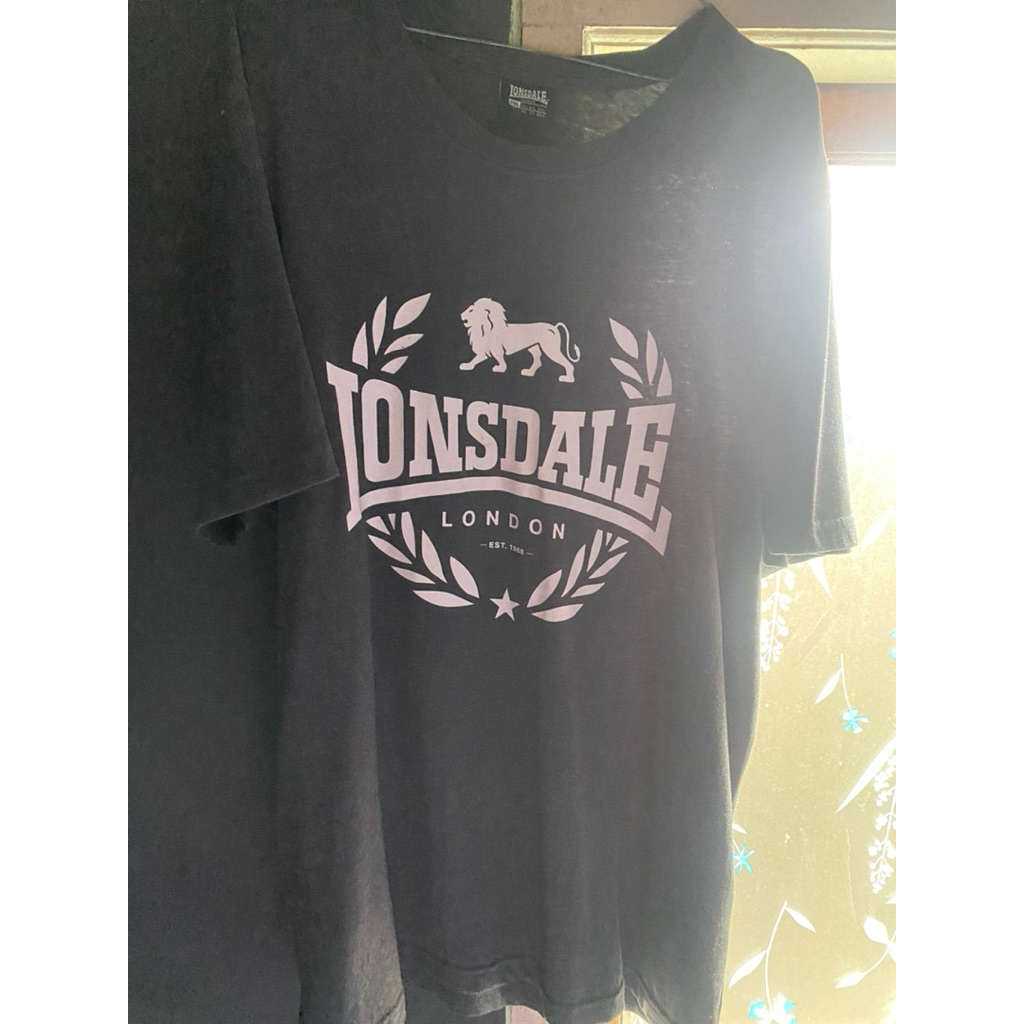 baju lonsdale ukuran xxl barang baru nomis