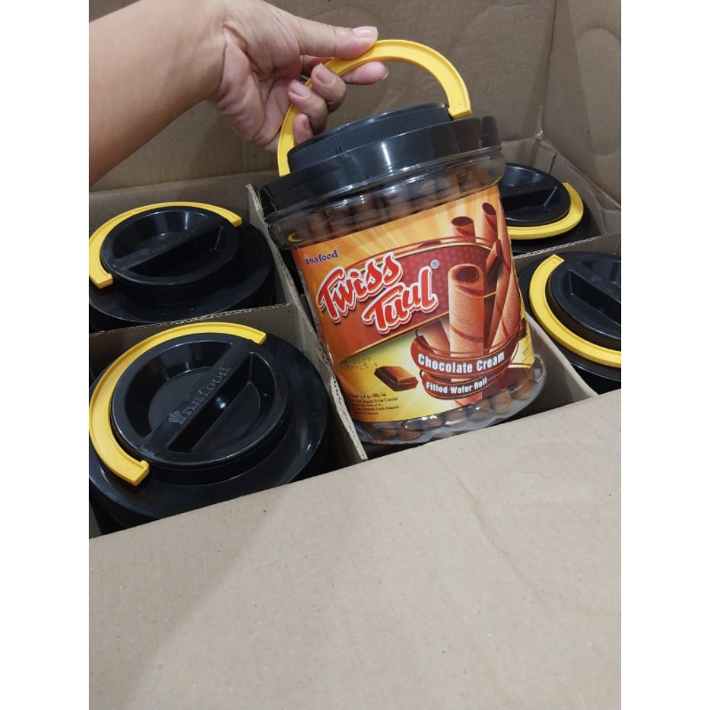 astor twiss tuul isi 6 toples