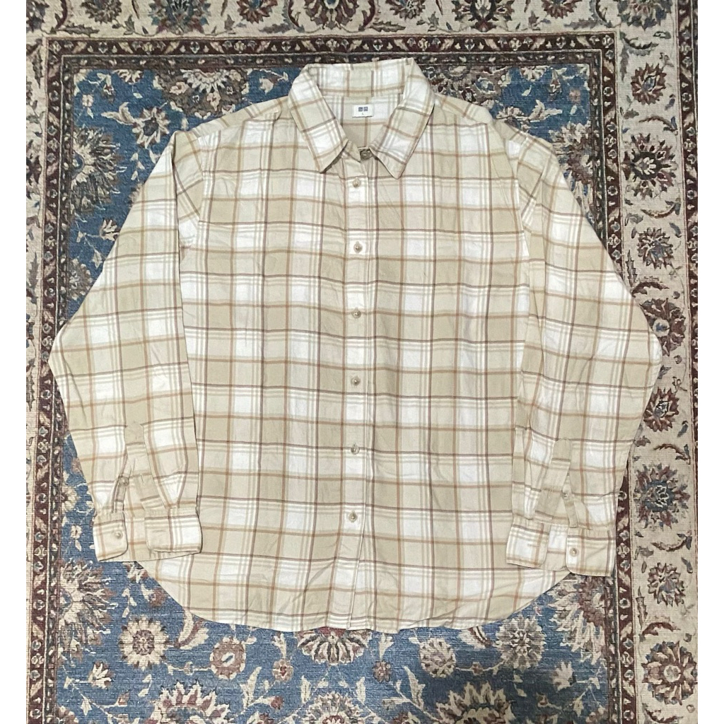[ Preloved ] UNIQLO - Kemeja Flanel Wanita Kotak-kotak