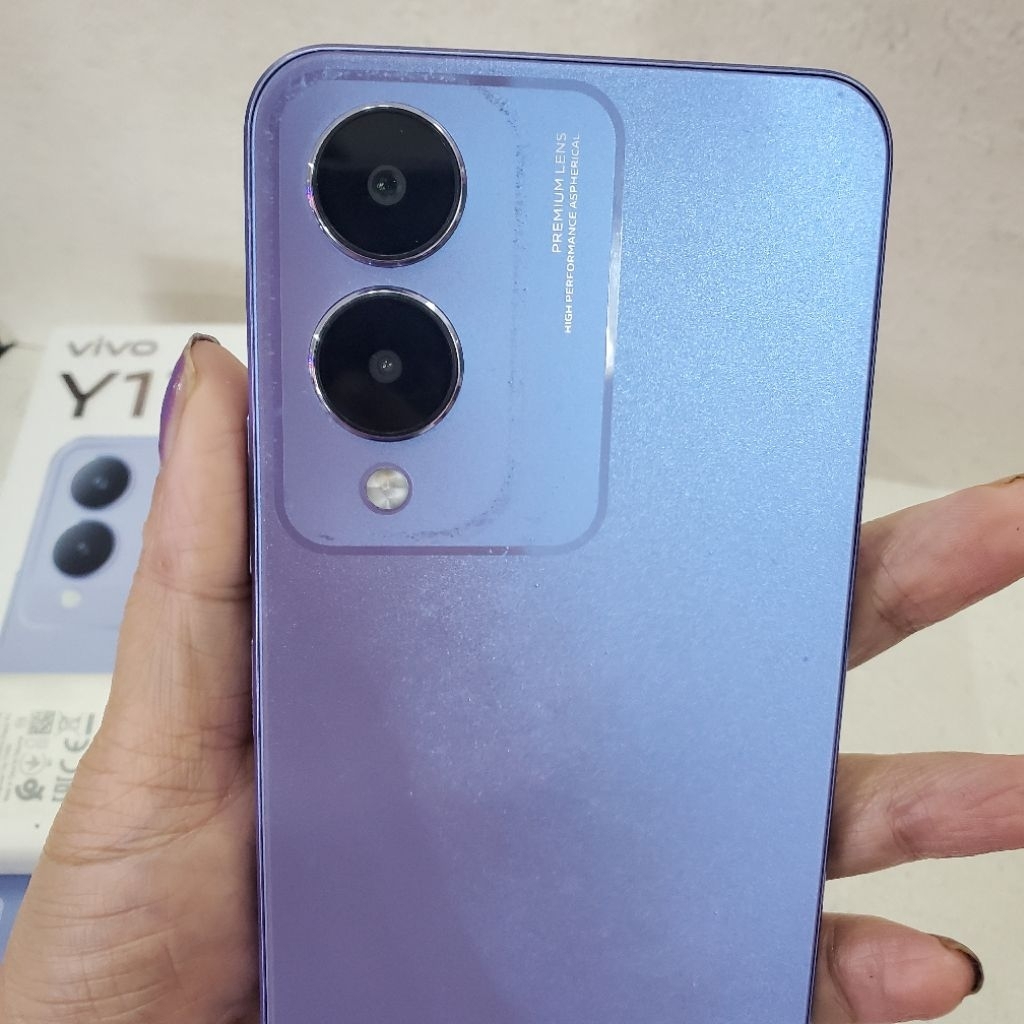 VIVO Y17s 6/128 Gb Second