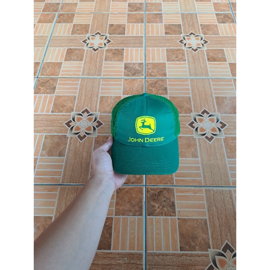 TOPI JHON DEERE TRUCKER