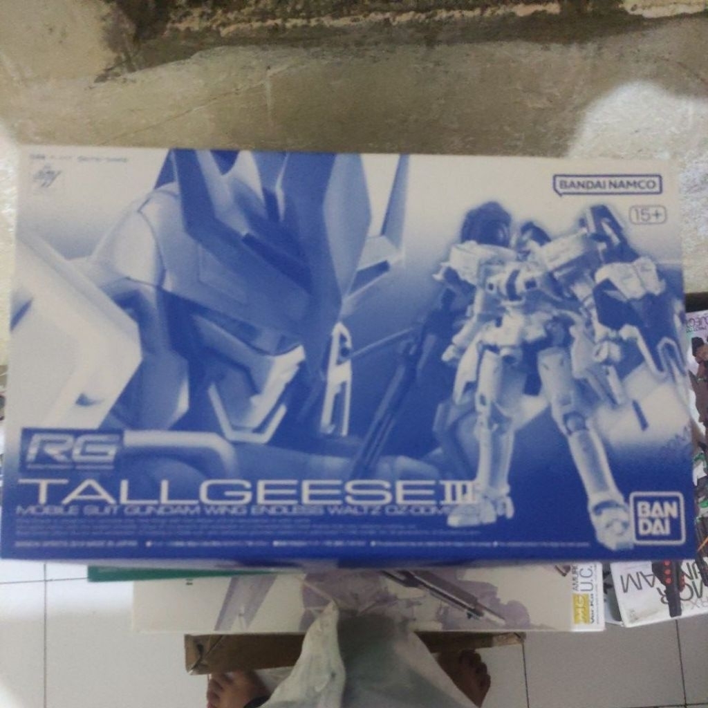 rg tallgeese iii 1/144 bandai