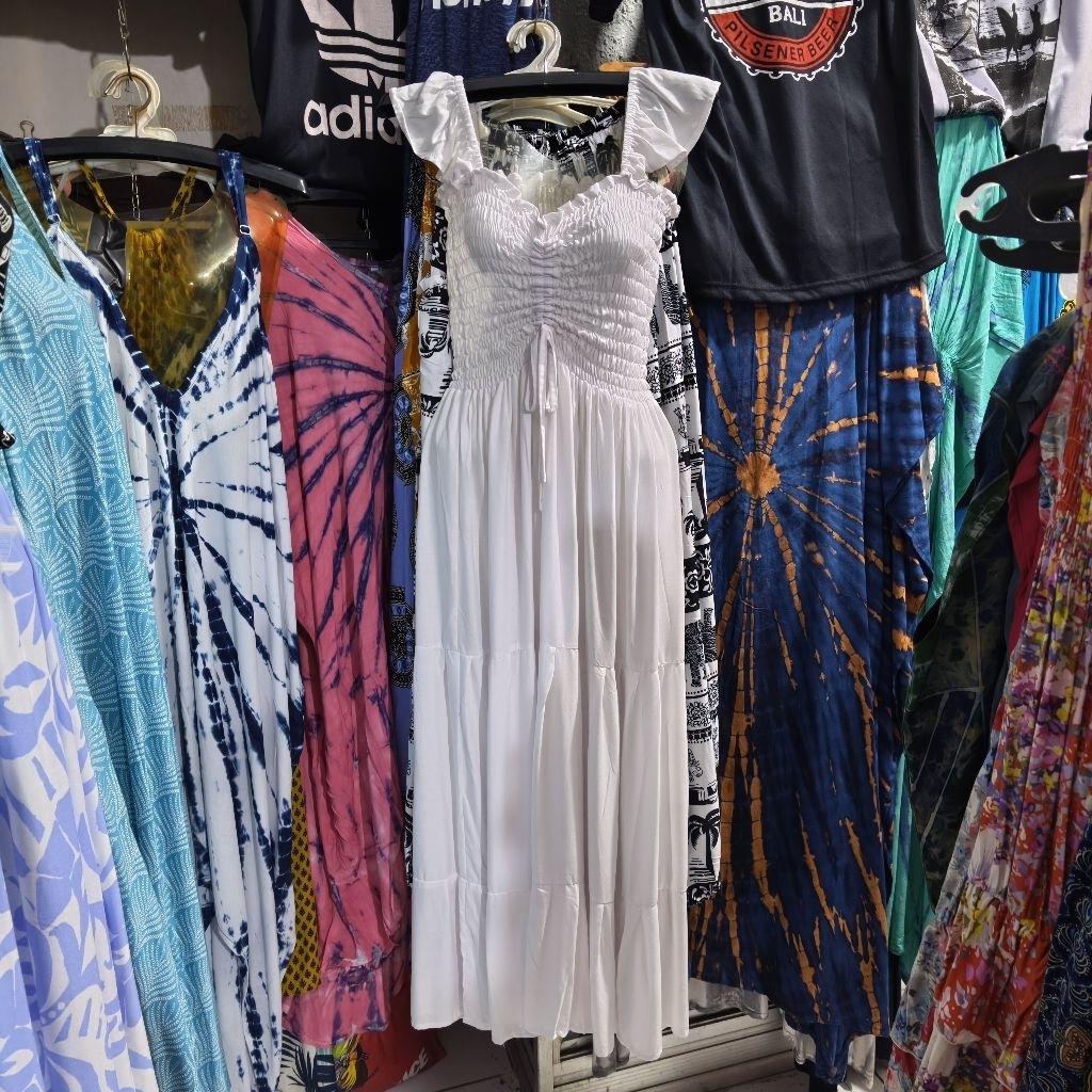 [BANTU UMKM BALI] Dress Pantai Putih Smocked / Midi Dress Bali White Aesthetic